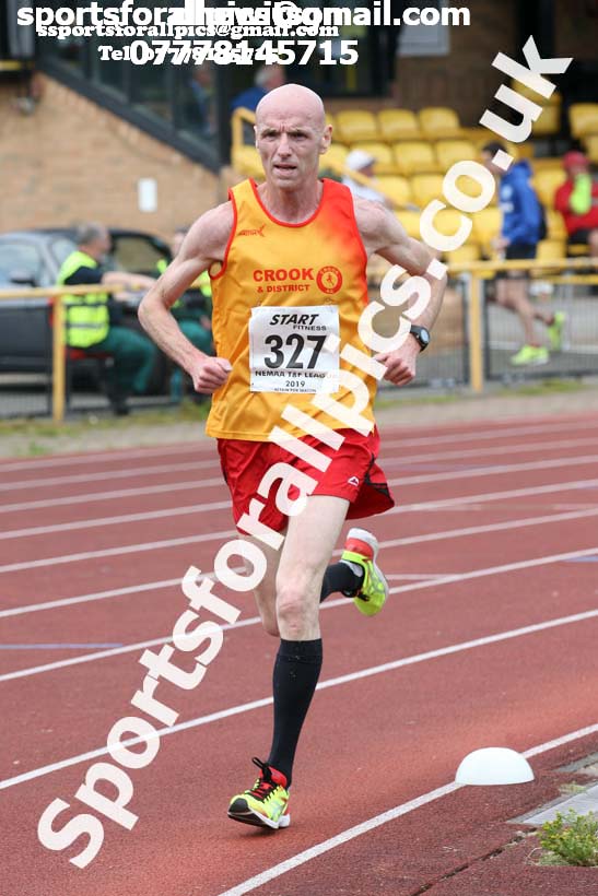 Mens 5000 metres, 2019 NEMA Track and Field Champs, Monkton. Photo:  David T. Hewitson/Sports for All Pics